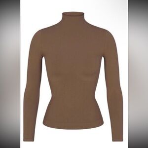 SKIMS Contour Long Sleeve Top
